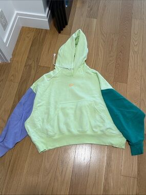 Nike Women's Colorblock Hoodie in Light Green, Teal & Lavender